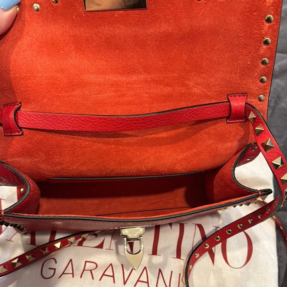 Valentino Garavani Rockstud Grainy Calfskin Crossbody Bag *BRAND NEW*
